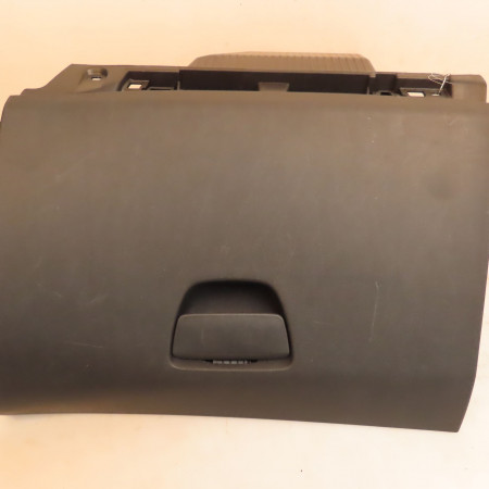 Boite à gants occasion PEUGEOT 2008 Phase 1 01-2013->... 1.6 E-HDI 92ch 96738112ZD