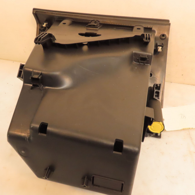 Boite à gants occasion PEUGEOT 2008 Phase 1 01-2013->... 1.6 E-HDI 92ch 96738112ZD 3