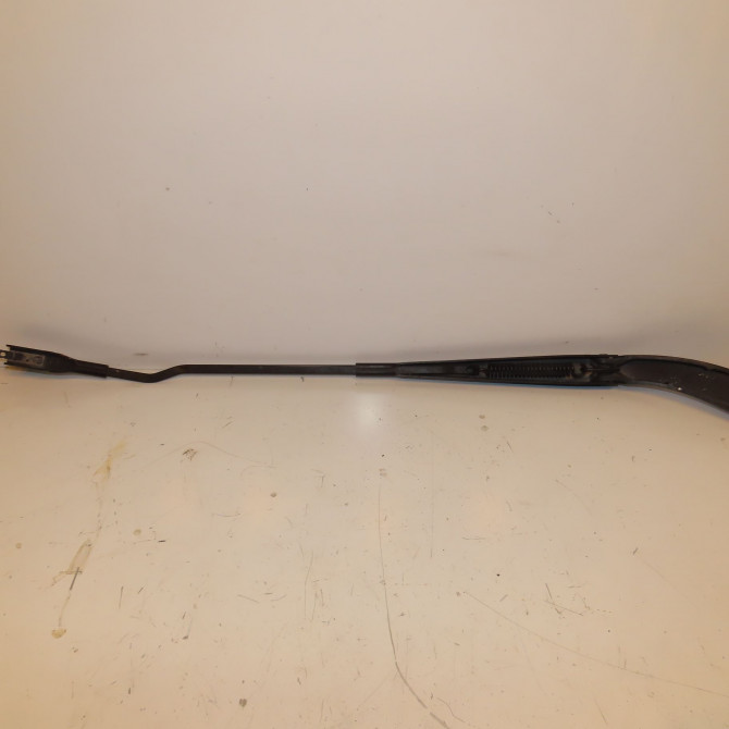 Bras essuie-glace avant gauche occasion FORD CMAX II Phase 1 09-2010->09-2015 1.6 TDCI 115ch 1899697 2