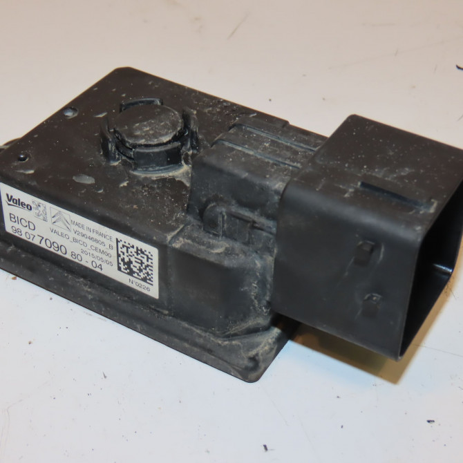 Boitier de préchauffage occasion PEUGEOT 2008 Phase 1 01-2013->... 1.2i PURETECH 110ch 1