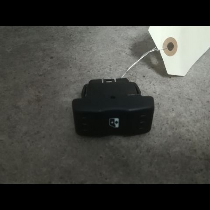 Commande lève-glace porte avant gauche occasion DACIA LOGAN I Phase 2 07-2008->12-2012 1.5 DCI 70ch 6001546816 1