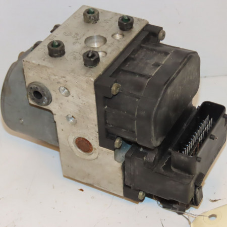 Unité hydraulique ABS occasion RENAULT SCENIC I Phase 1 09-1996->08-1999 1.6i 90ch 7701204887