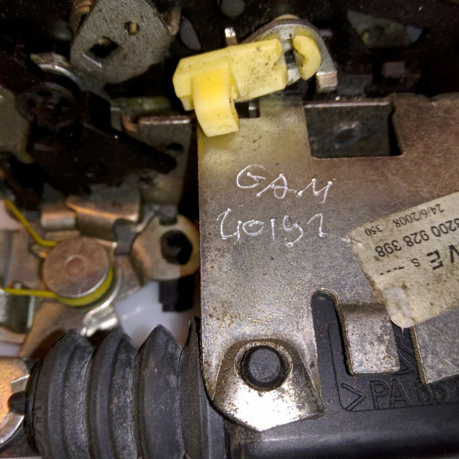 Serrure porte avg occasion DACIA LOGAN I Phase 1 MCV 01-2007->10-2008 1.5 DCI 85ch 6001547510 3