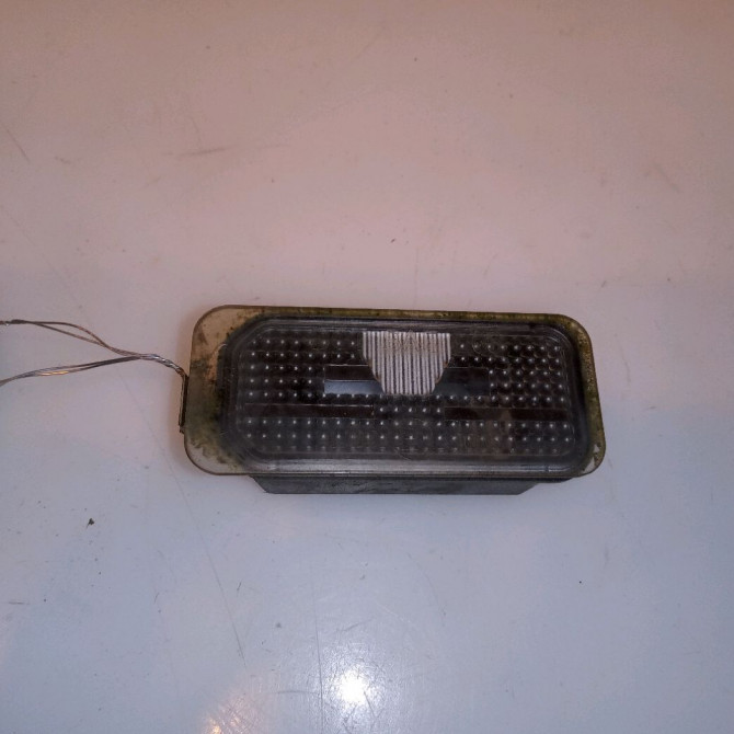 Eclaireur plaque de police d occasion FORD FIESTA VI Phase 1 10-2008->11-2012 1.4 TDCI 68ch 5105886 1