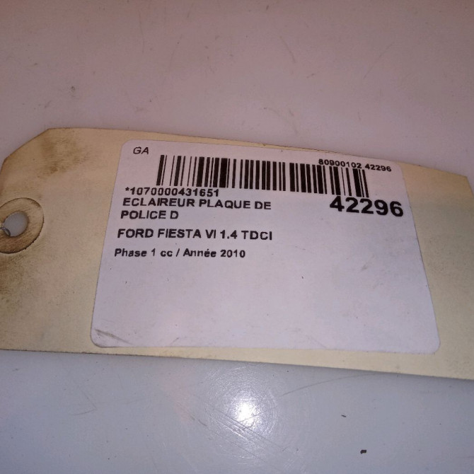 Eclaireur plaque de police d occasion FORD FIESTA VI Phase 1 10-2008->11-2012 1.4 TDCI 68ch 5105886 4