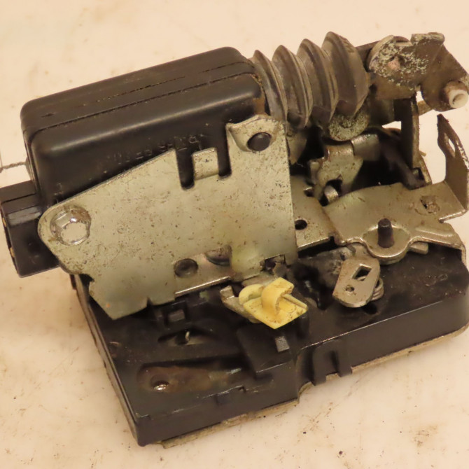 Serrure porte arg occasion DACIA LOGAN I Phase 1 MCV 01-2007->10-2008 1.5 DCI 85ch 6001547512 1