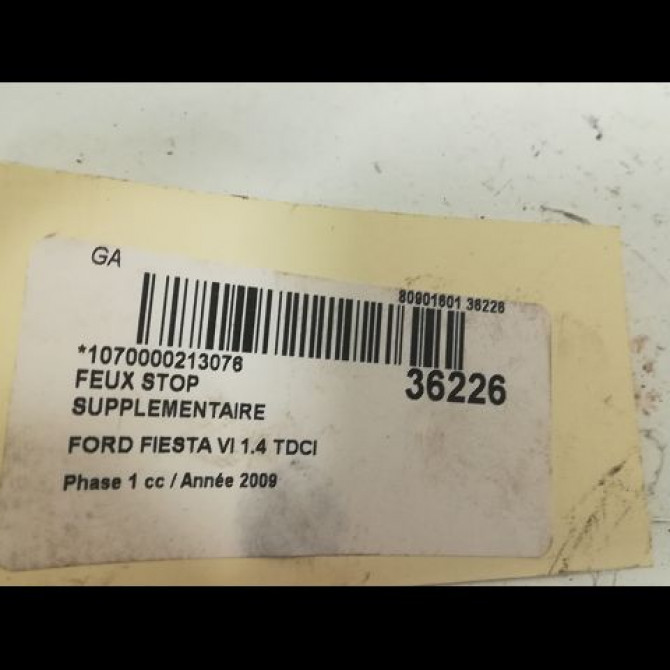 Feux stop supplementaire occasion FORD FIESTA VI Phase 1 10-2008->11-2012 1.4 TDCI 68ch 2085739 3