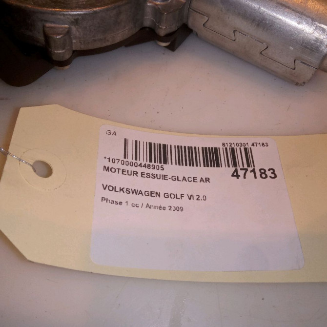 Moteur essuie-glace arrière occasion VOLKSWAGEN GOLF VI Phase 1 10-2008->04-2013 2.0 TDI 110ch 5K6955711C 4