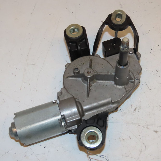 Moteur essuie-glace arrière occasion VOLKSWAGEN POLO V POLO V Phase 1 2009-09-01->2014-05-31 1.2 70ch 5K6955711C 1