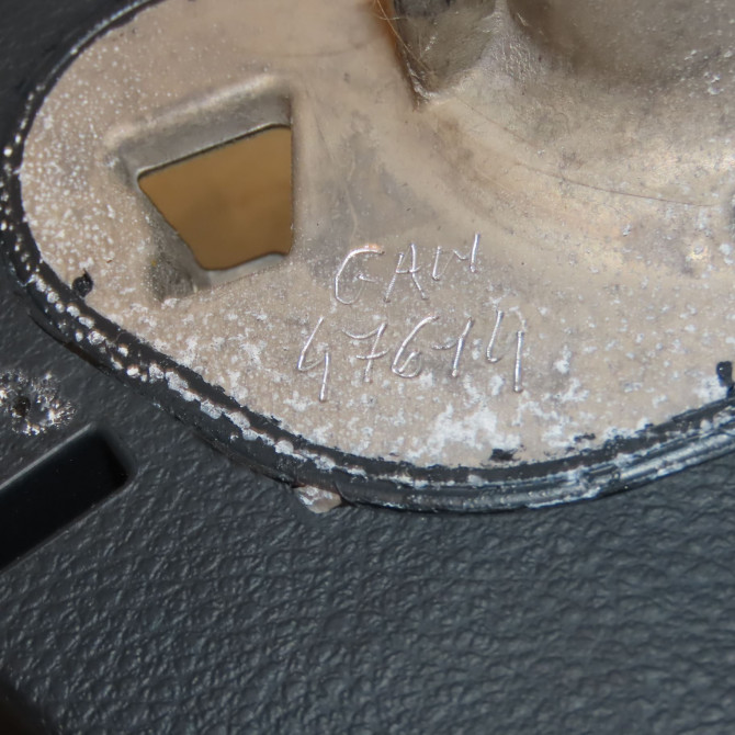 Volant de direction occasion FORD FIESTA VI Phase 1 10-2008->11-2012 1.2i 82ch 1734599 2