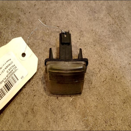Eclaireur plaque de police d occasion CITROEN C3 I Phase 2 10-2005->12-2010 1.4 HDi 70ch 6340A3