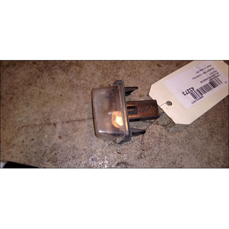 Eclaireur plaque de police d occasion PEUGEOT 206 + Phase 1 03-2009->05-2013 1.4 HDI 70ch 6340A3