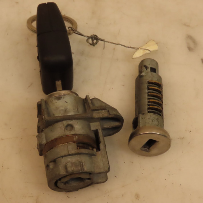 Kit serrures + antivol occasion OPEL VECTRA III Phase 1 06-2002->10-2005 2.2 DTI 16v 125ch 1