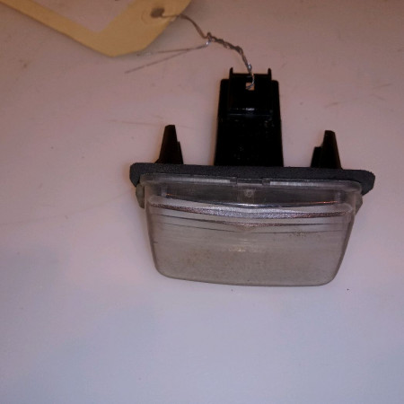 Eclaireur plaque de police g occasion PEUGEOT 206 + Phase 1 03-2009->05-2013 1.1i 60ch 6340A3
