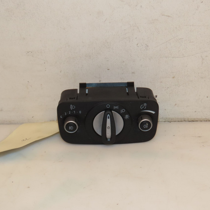 Interrupteur commande de phares occasion FORD FIESTA VI Phase 2 11-2012->... 1.5 TDCI 95ch 1785900 1