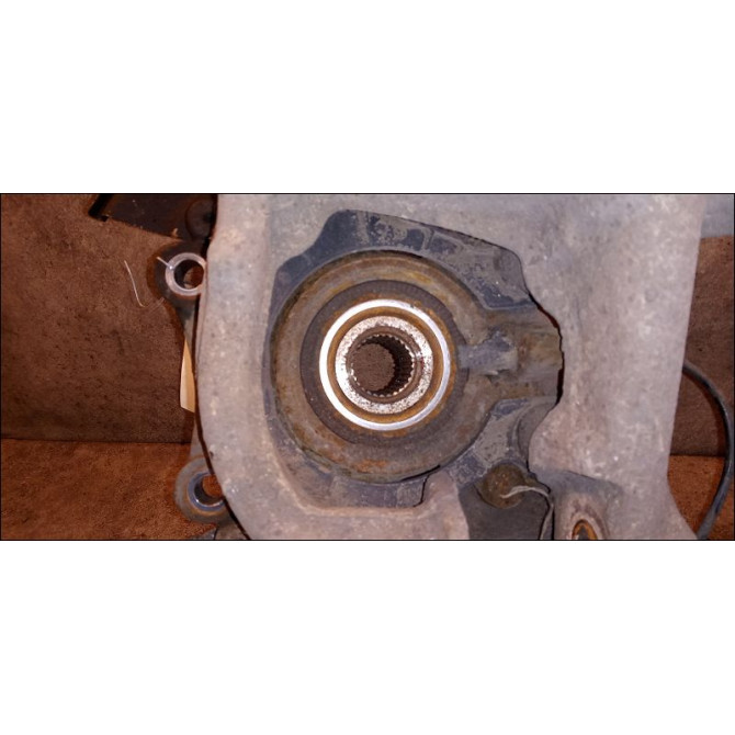 Moyeu arg occasion CITROEN DS5 Phase 1 06-2011->... 3307A2 3