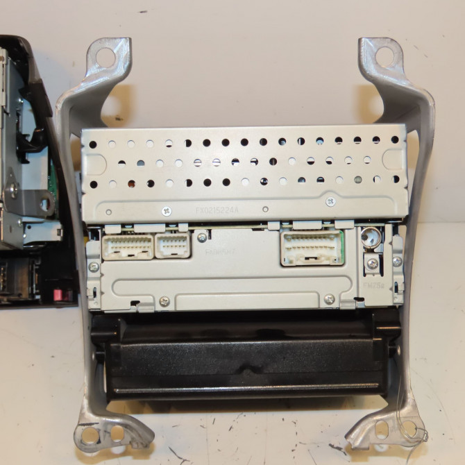 Autoradio occasion TOYOTA PRIUS II Phase 1 03-2004->11-2009 110 Hybride 8612047120EX 2