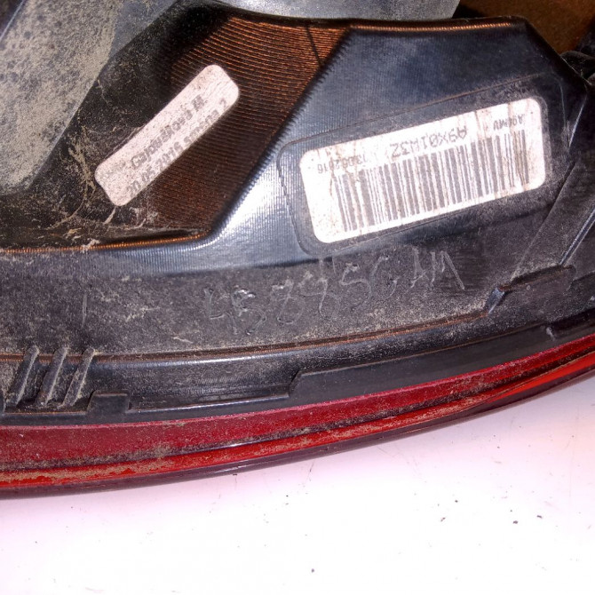 Feu arrière intérieur droit occasion PEUGEOT 2008 Phase 1 04-1995->04-1999 1.6 BlueHDI 120ch 9814757280 3