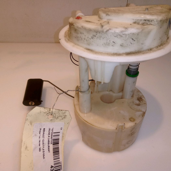 Jauge a carburant occasion RENAULT CLIO II Phase 1 03-1998->06-2001 1.9 D 65ch 7700416987 1