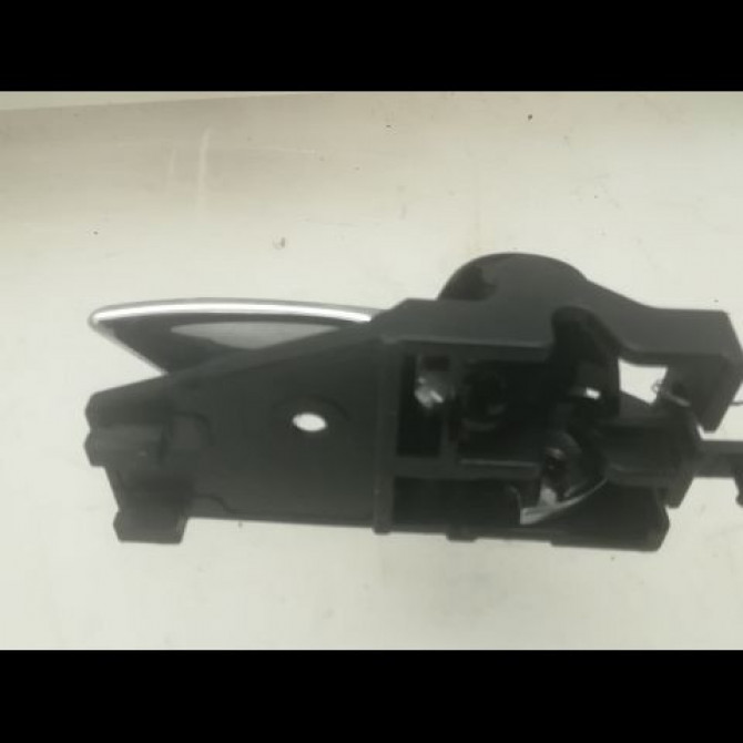 Poignee int porte avg occasion SUZUKI SWIFT IV Phase 1 09-2010->... 1.2 VVT 94ch 8313061M10C48 2