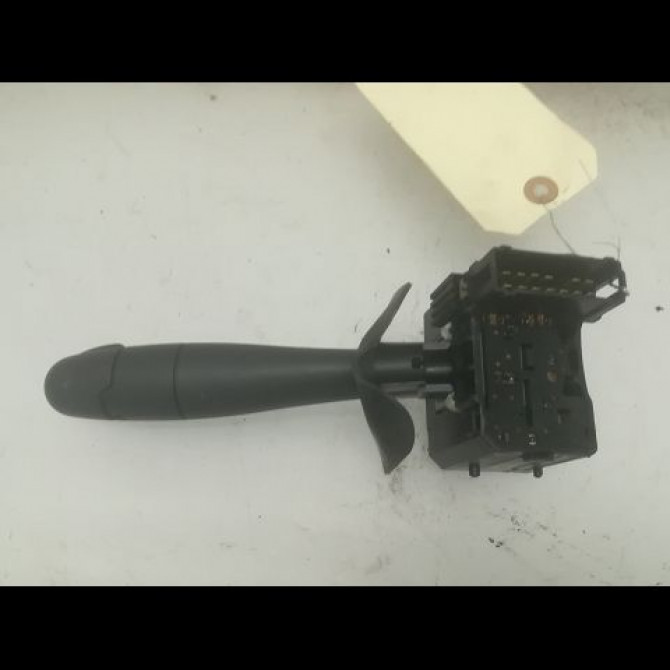 Commande essuie glace occasion DACIA SANDERO I Phase 1 06-2008->10-2012 1.5 DCI 90ch 6001551357 3