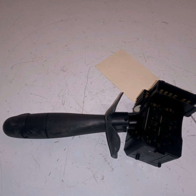 Commande essuie glace occasion DACIA SANDERO I Phase 1 06-2008->10-2012 1.5 DCI 90ch 6001551357 2