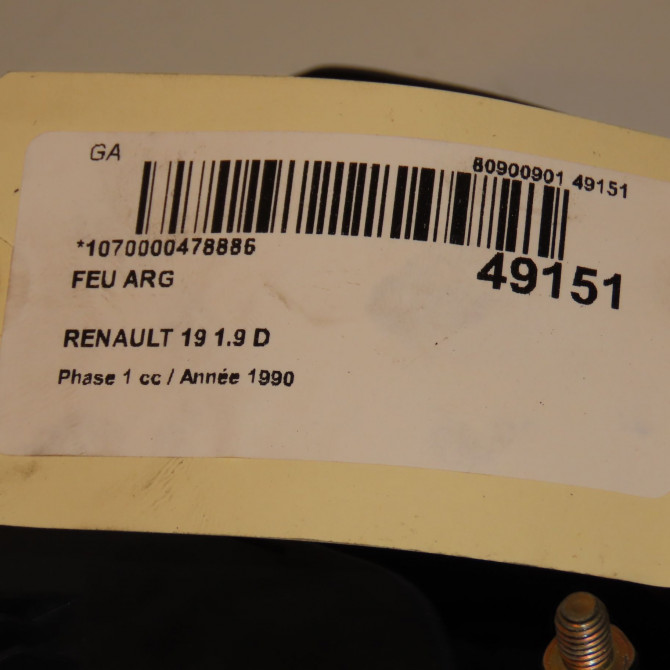 Feu arrière gauche occasion RENAULT 19 Phase 1 07-1989->04-1992 1.9 D 7701034110 4
