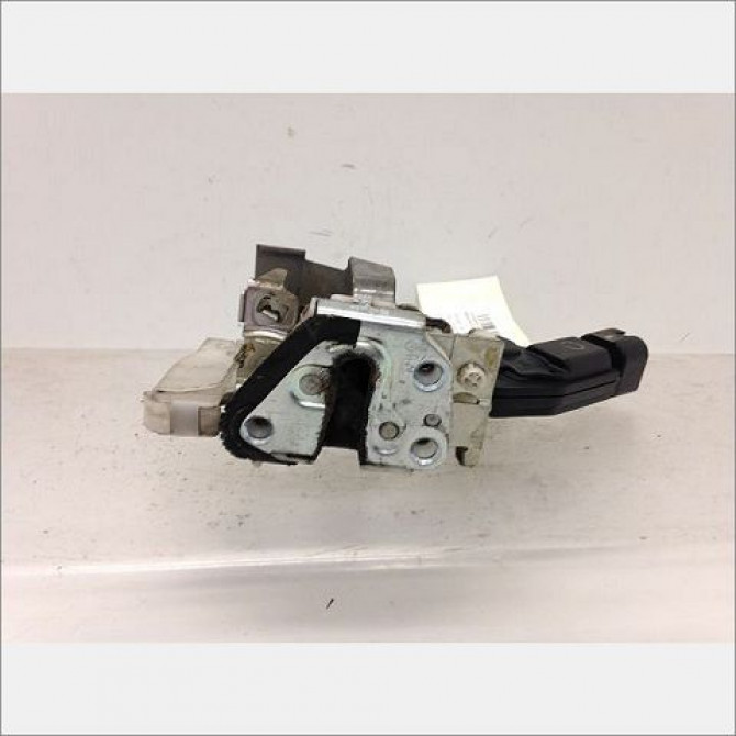 Serrure porte avd occasion PEUGEOT 107 Phase 1 06-2005->12-2008 1.4 HDI 9136T9 1