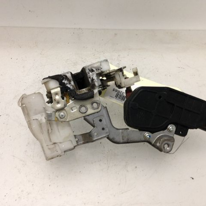 Serrure porte ard occasion PEUGEOT 107 Phase 1 06-2005->12-2008 1.4 HDI 9138G7 2