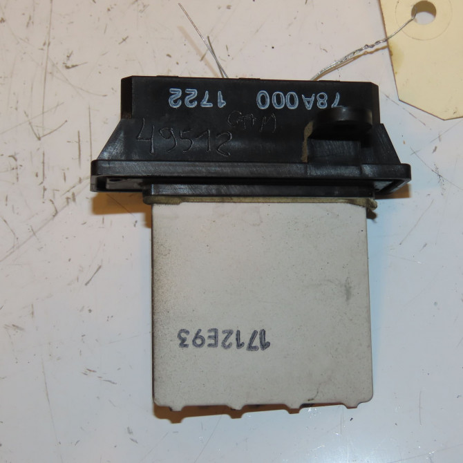 Resistance de chauffage occasion NISSAN MICRA IV Phase 1 11-2010->12-2013 1.2i 80ch 27150JG01A 2