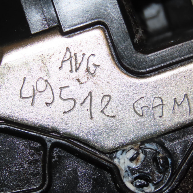 Serrure porte avg occasion NISSAN MICRA IV Phase 1 11-2010->12-2013 1.2i 80ch 805011HH1A 2