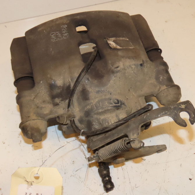 Etrier de frein arrière droit occasion  504120970 1