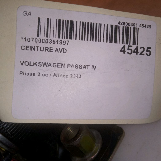 Ceinture avant droite occasion VOLKSWAGEN PASSAT IV Phase 2 10-2000->03-2005 1.9 TDI 130ch 3B1857706HHCP 4