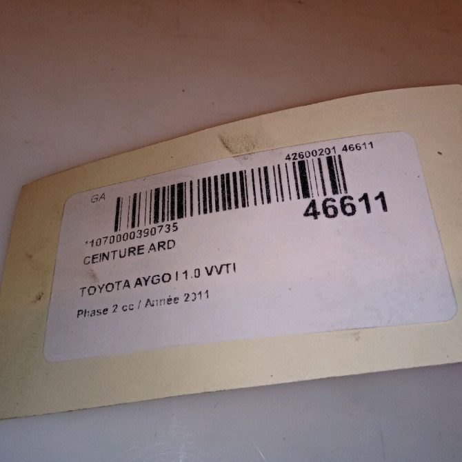 Ceinture arrière droite occasion TOYOTA AYGO I Phase 2 01-2009->06-2012 1.0 VVTI 733600H010C3 4