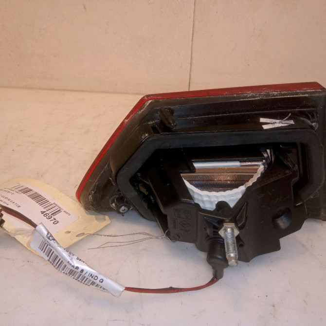 Feu arrière intérieur droit occasion RENAULT CLIO IV Phase 1 07-2012->... 0.9 TCE 90ch 2