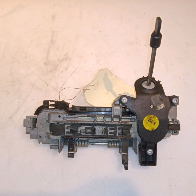 Poignee ext porte avg occasion AUDI A4 II 8E1837207 2