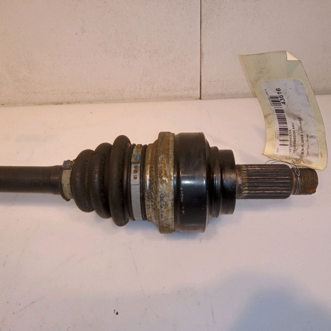 Transmission arrière gauche occasion B.M.W. SERIE 1 II Phase 1 08-2011->06-2015 33208680347 2