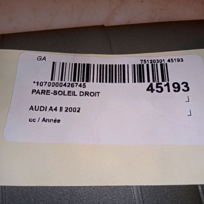 Pare-soleil droit occasion AUDI A4 II 8E0857552AJ45 4
