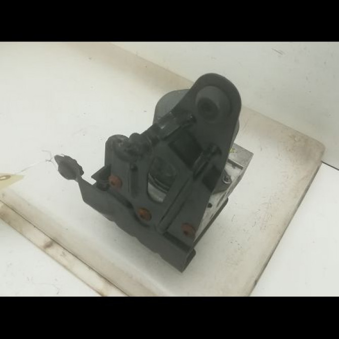 Unité hydraulique ABS occasion RENAULT MEGANE II Phase 1 09-2003->12-2005 1.9 DCI 120ch 7701062137 2