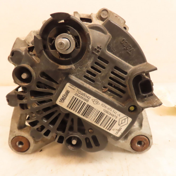 Alternateur occasion RENAULT TWINGO II Phase 1 06-2007->11-2011 1.2i 16v 75ch 8200519296 3