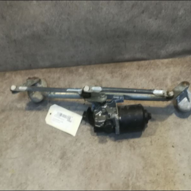 Moteur essuie-glace avant occasion TOYOTA AVENSIS I Phase 2 09-2000->05-2003 2.0 D-4D 8511005060 2