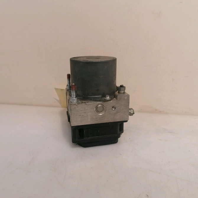 Unité hydraulique ABS occasion TOYOTA AURIS I Phase 1 03-2007->03-2010 2.0 D-4D 4405002160 2