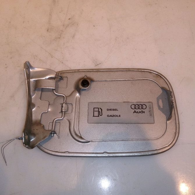 Volet de trappe carburant occasion AUDI A4 II 8E0809905B 2