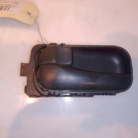 Poignee int porte avg occasion NISSAN X-TRAIL I Phase 2 01-2004->11-2007 2.2 DCI 806718H30A