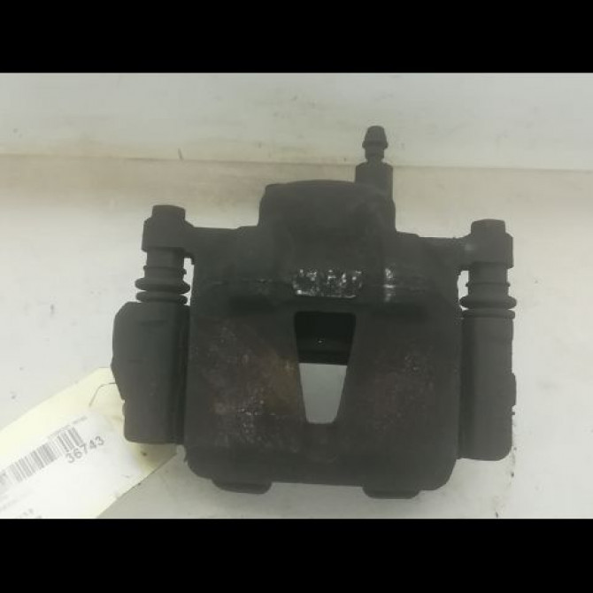 Etrier de frein avant droit occasion TOYOTA YARIS I Phase 1 04-1999->03-2003 1.3 4773052010 1