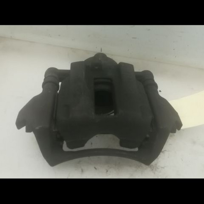 Etrier de frein avant droit occasion MERCEDES CLASSE A II Phase 2 04-2008->06-2012 A 170 115ch 1694201483 1