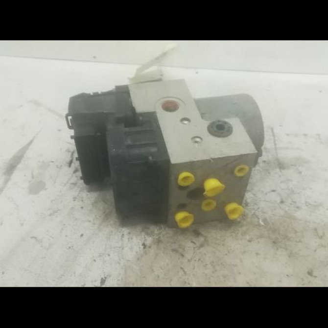 Unité hydraulique ABS occasion RENAULT CLIO II Phase 1 03-1998->06-2001 1.9 D 7701046407 1