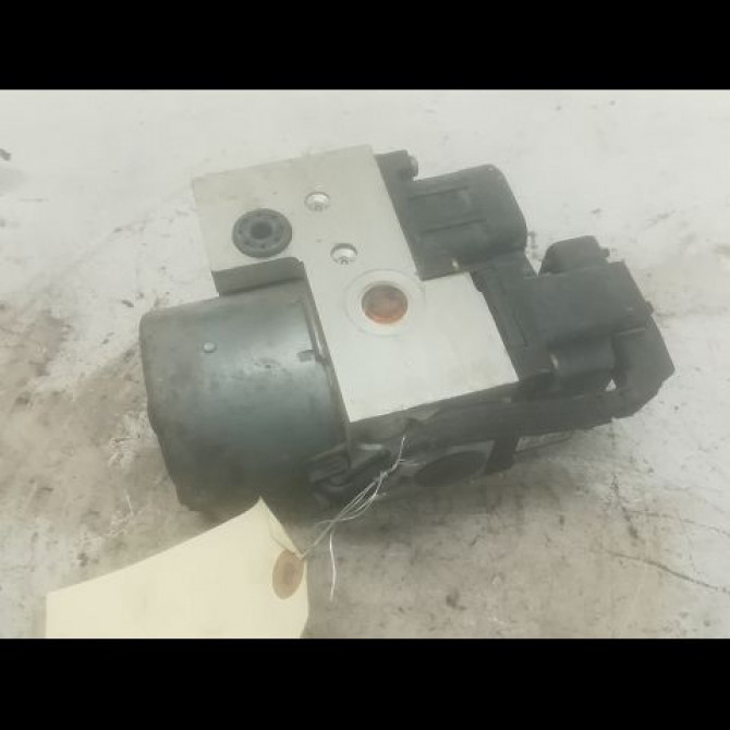 Unité hydraulique ABS occasion RENAULT CLIO II Phase 1 03-1998->06-2001 1.9 D 7701046407 2