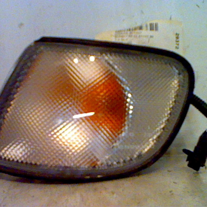 Clignotant gauche occasion NISSAN SUNNY II Phase 1 04-1987->02-1991 1