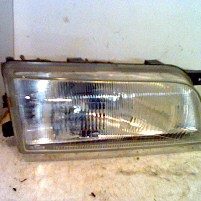 Phare droit occasion NISSAN SUNNY II Phase 1 04-1987->02-1991 1